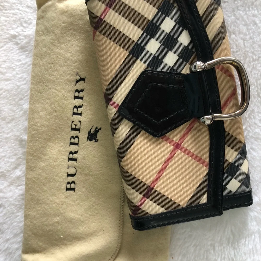 Burberry Authentic Check Wallet / with receipt upon request - Picture 2 of 5